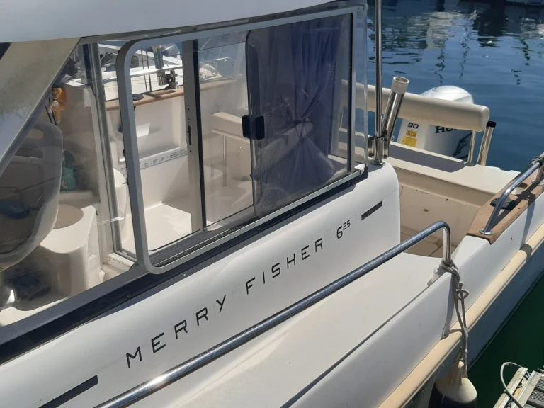 Noleggio Barca a motore con o senza skipper Jeanneau a Francia