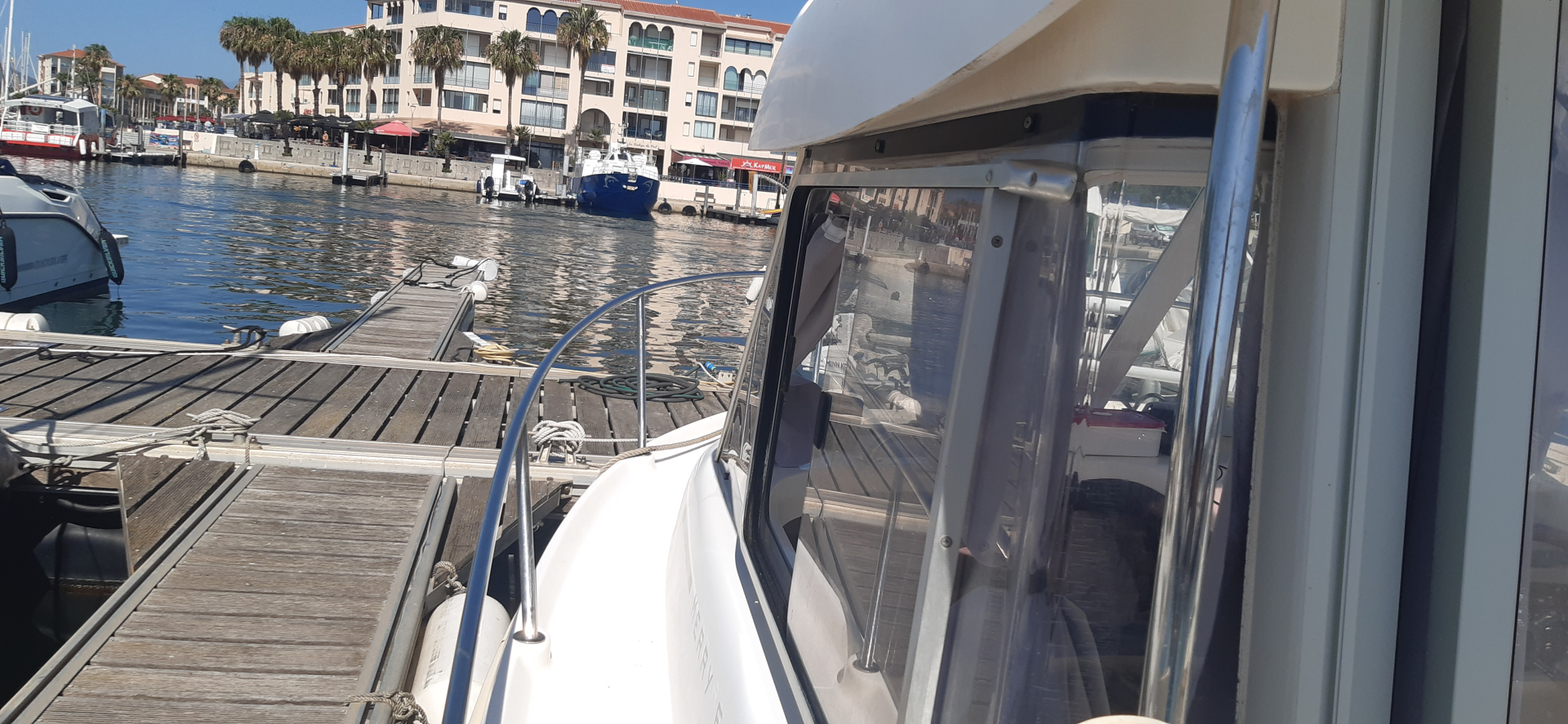 Noleggiare una Jeanneau Merry Fisher 650 a Francia