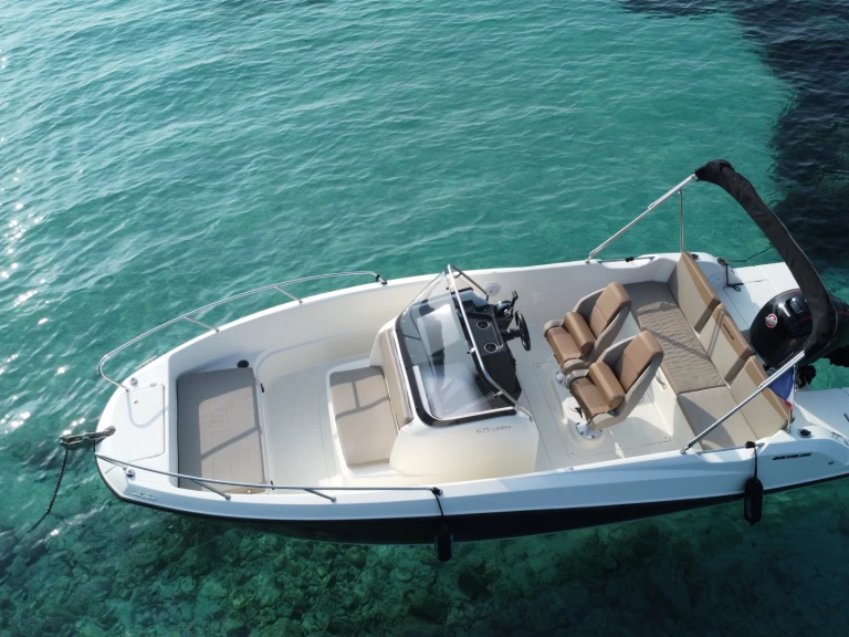 Noleggio Barca a motore con o senza skipper Quicksilver a Mandelieu-la-Napoule