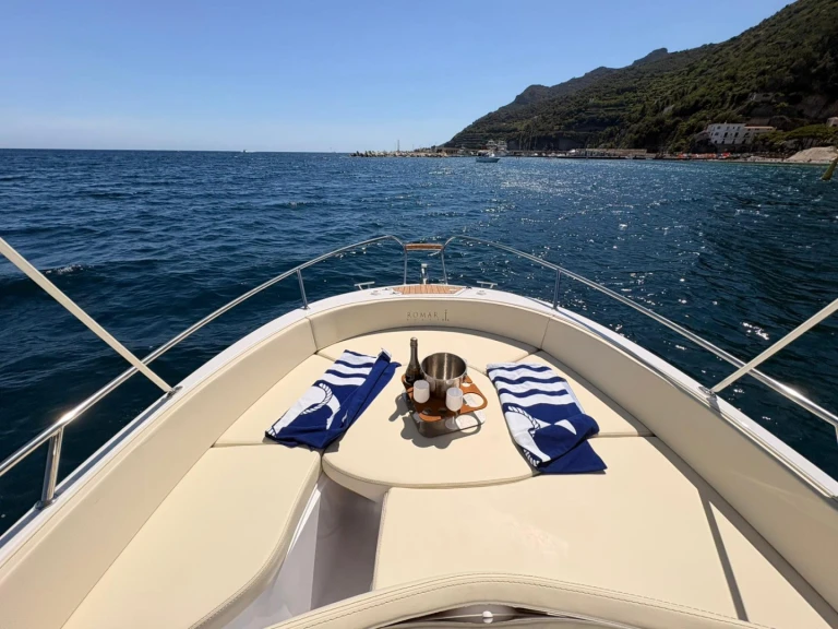 Noleggio barche Vietri sul Mare economico Bermuda 690