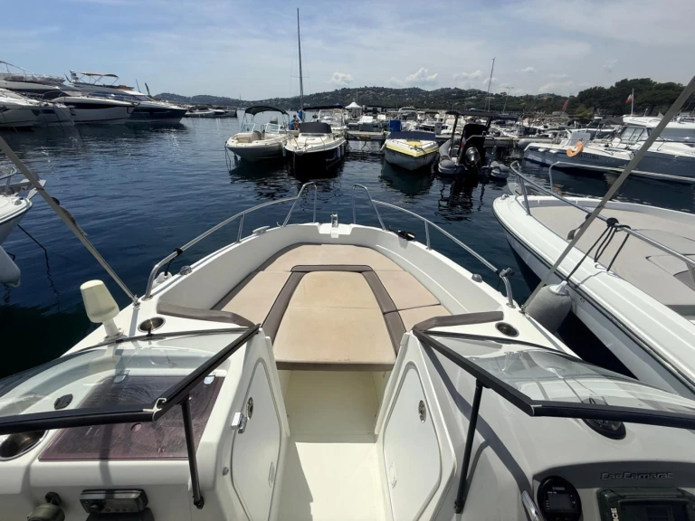 Noleggio barche Jeanneau Cap Camarat 6.5 BR a Les Issambres su Samboat