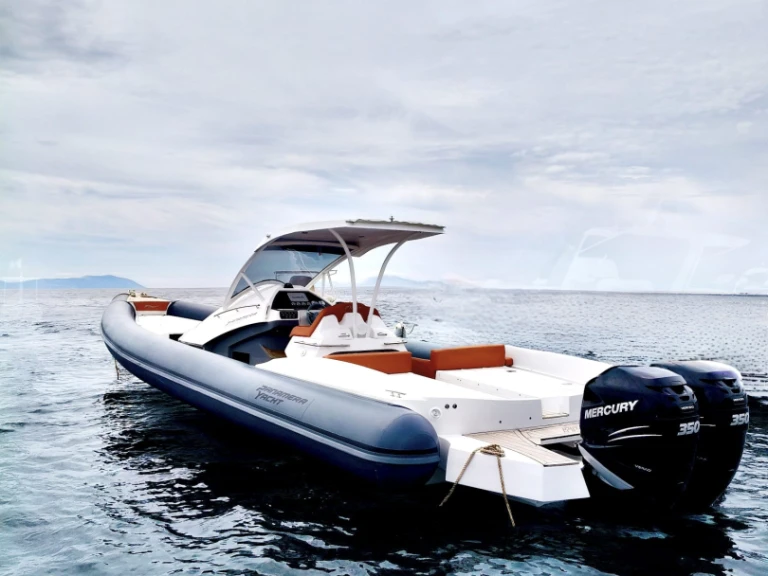 Noleggio barche Panamera Yacht PY 100 T Top a Napoli su Samboat