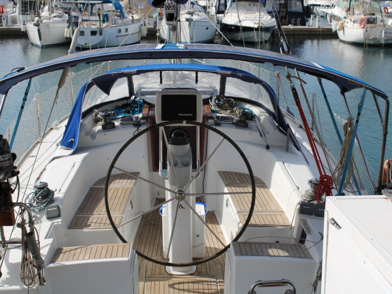 Hanse 370e  da affittare a  Torrevieja