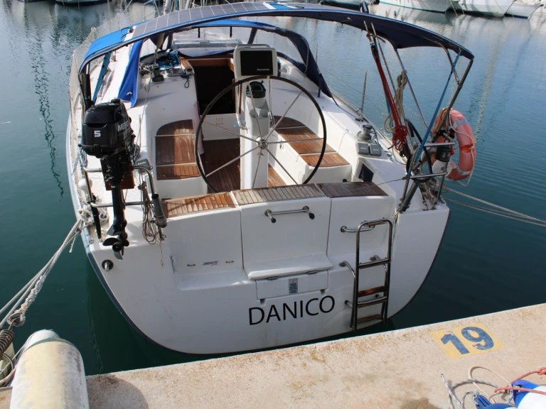 Noleggio barche Hanse 370e  a Ibiza Town su Samboat