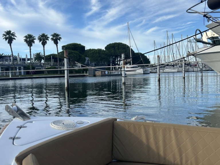 Noleggiare una Sylver Yacht SYLVER YACHT a Port-Camargue
