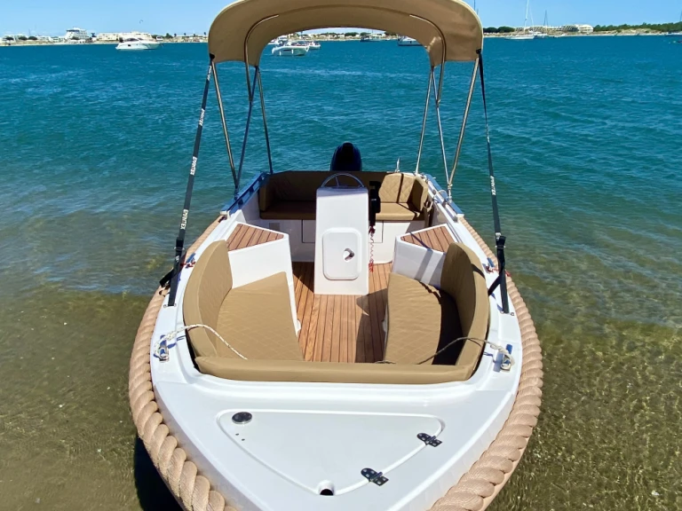 Noleggio barche Sylver Yacht SYLVER YACHT a Port-Camargue su Samboat