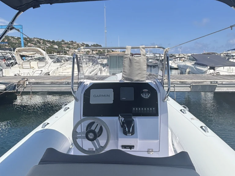 Noleggio Gommone con o senza skipper Selva a Les Issambres