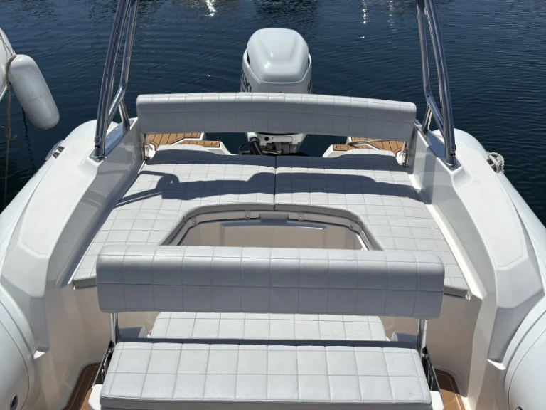 Noleggio barche Les Issambres economico 790 Pro Dynamic