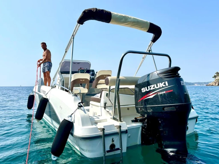 Noleggio Barca a motore a La Seyne-sur-Mer – Bénéteau Flyer 6 SUNdeck
