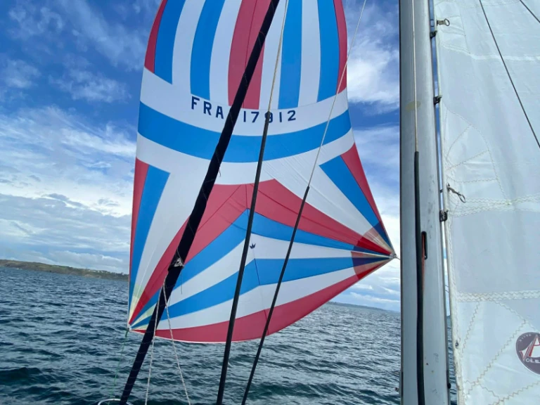 Noleggiare una Jeanneau Fantasia 27 a Brest