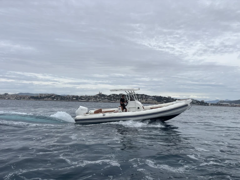 Noleggio Gommone Tiger con patente nautica