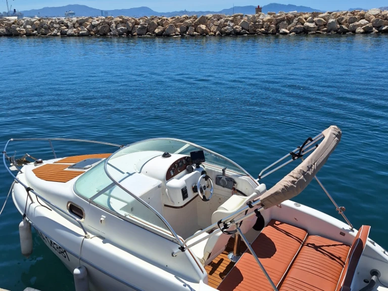 Noleggio Barca a motore con o senza skipper Sessa Marine a Marsiglia