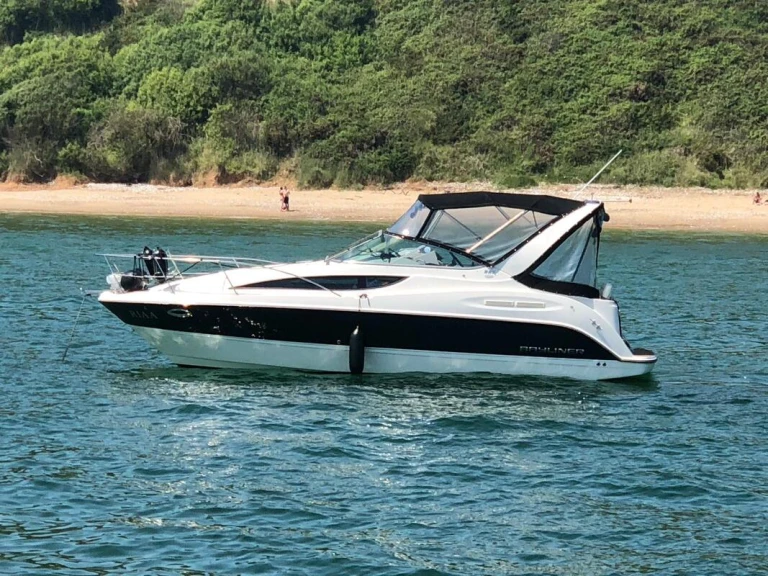 Noleggio Barca a motore a Cannes – Bayliner Bayliner 285 Cruiser
