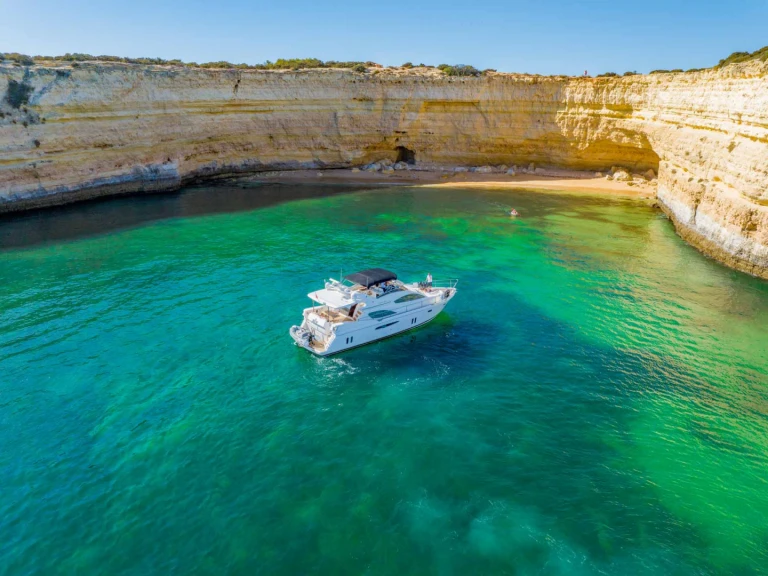 Pearl fly bridge 55 da affittare a  Vilamoura