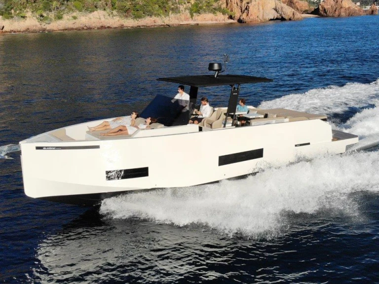 DE ANTONIO Yachts D42 Open  da affittare a  Palma de Maiorca