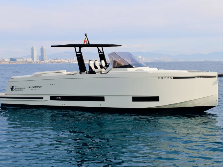 Noleggio Barca a motore a Palma de Maiorca – DE ANTONIO Yachts D36 Open 