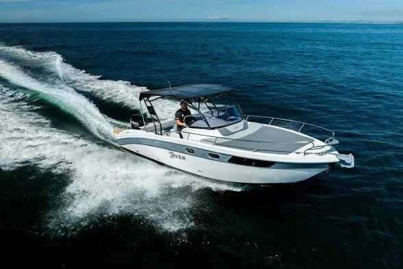 Noleggio Barca a motore con o senza skipper Saver a Porto Rotondo