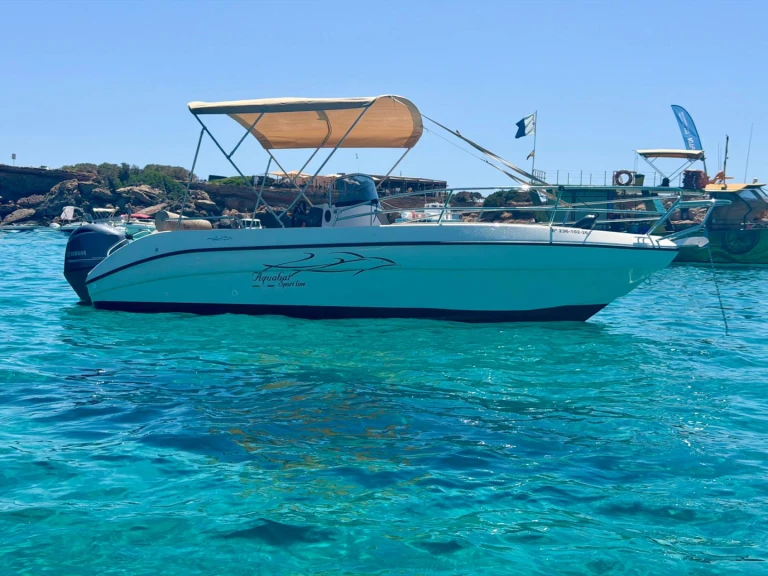 Noleggio Barca a motore Aquabat con patente nautica