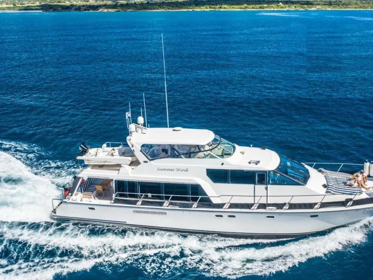 Noleggio Yacht di lusso con o senza skipper Custom a La Romana