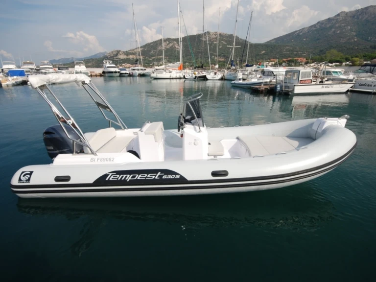 Noleggio barche Le Lavandou economico Tempest 630