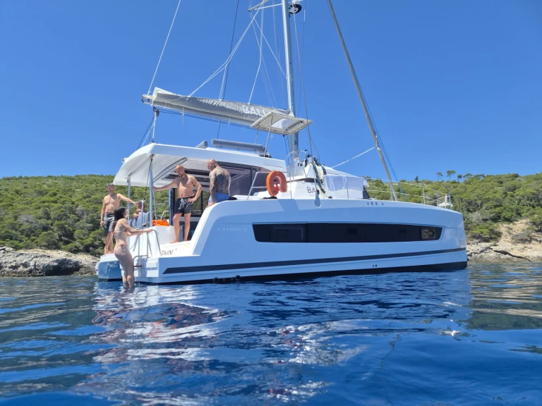 Noleggio Catamarano a Rimini – Bali Bali Catspace MY