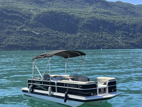 Noleggiare una HURRICANE fundeck 190 a Aix-les-Bains