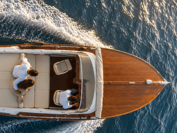 Noleggio Barca a motore Ilver con patente nautica