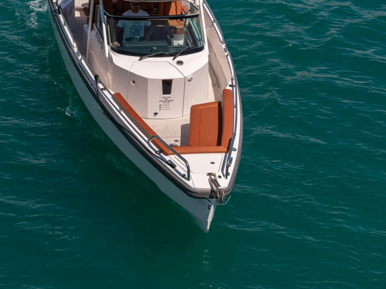 Noleggio a Spalato – Axopar Axopar 28 T-Top su SamBoat