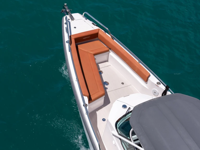 Noleggio Barca a motore a Spalato – Axopar Axopar 28 T-Top