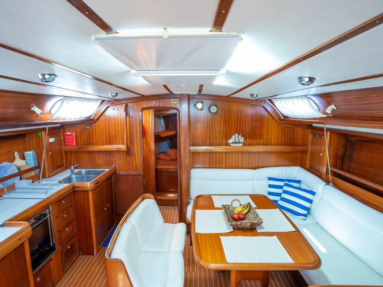 Noleggio Barca a vela Bavaria con patente nautica