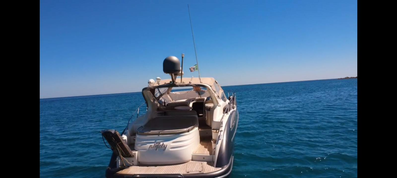 Noleggio barche Azimut Atlantis 42 a Puntaldia su Samboat