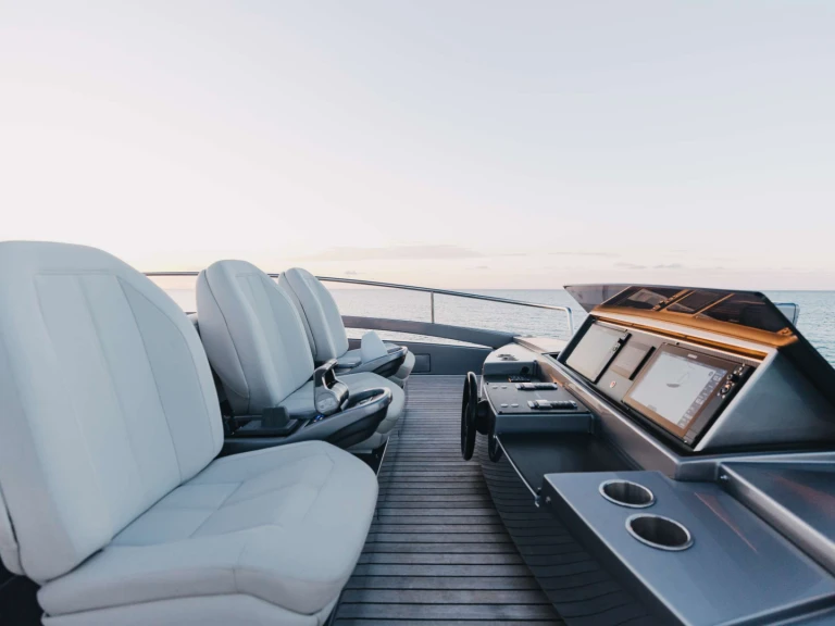 Noleggio barche Pershing TIME OFF a Nassau su Samboat