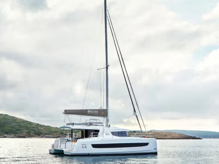 Noleggio Catamarano a Airlie Beach – Bali Bali 4.4