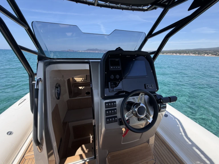 Noleggio a La Madrague – Bwa SPORT 33 GTO su SamBoat