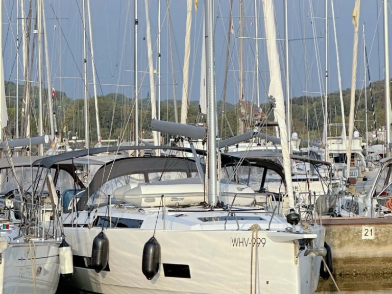 Noleggio Barca a vela Hanse con patente nautica