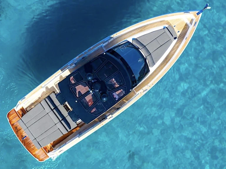 Noleggio Barca a motore a Port de Saint Tropez – Fjord Fjord 52 Open