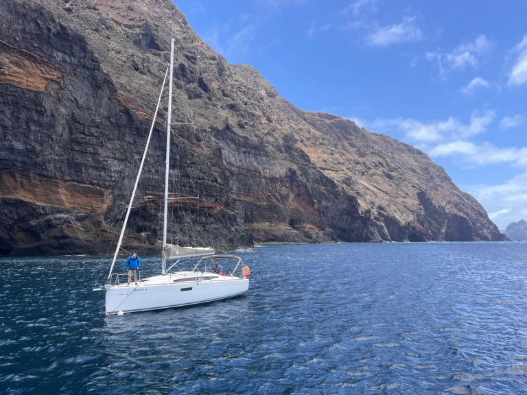 Noleggiare una Jeanneau Sun Odyssey 349 Performance a Porto do Funchal