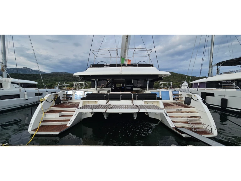 Lagoon Lagoon 620 da affittare a  Olbia