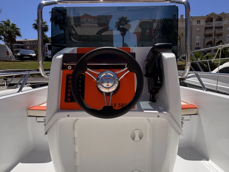Noleggio a Port Fréjus – Sans Permis Marino 500 su SamBoat