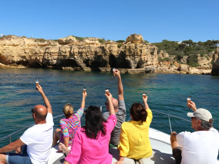 Noleggiare una Pershing Pershing 43 HT a Albufeira