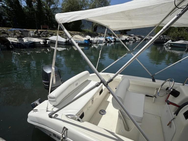 Noleggio Barca a motore con o senza skipper Sessa Marine a Aix-les-Bains