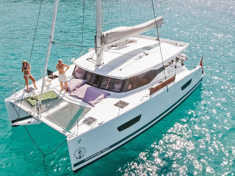 Noleggio a Villefranche-sur-Mer – Fountaine Pajot Lucia 40 su SamBoat