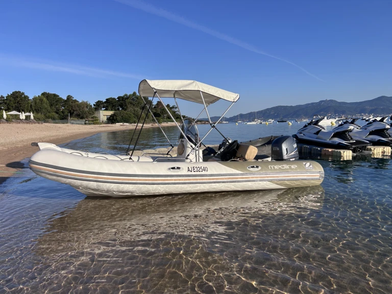 Noleggio Gommone a Pietrosella – Zodiac Medline 550