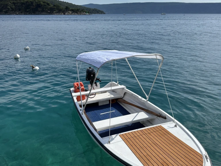 Noleggio a Cherso – Elan Elan 401 su SamBoat