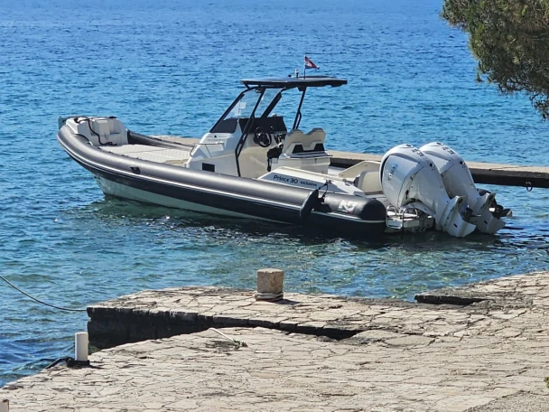 Noleggio barche Nuova Jolly Prince 30 a Marina Zenta su Samboat