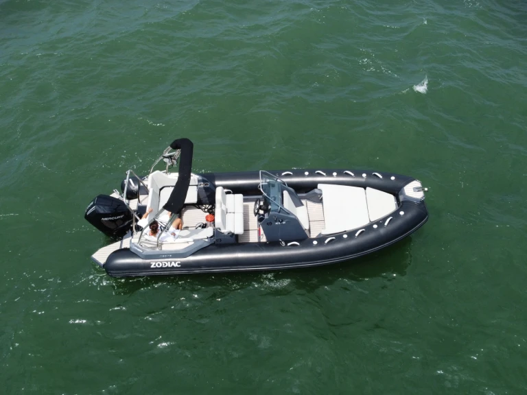 Noleggio Gommone a Arcachon – Zodiac Medline 6.8