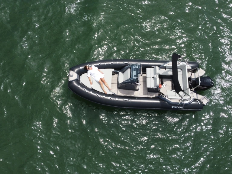 Noleggio Gommone Zodiac con patente nautica