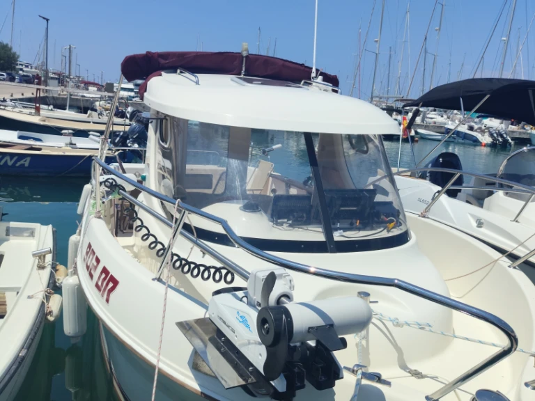 Quicksilver Arvor 215 AS da affittare a  Bar