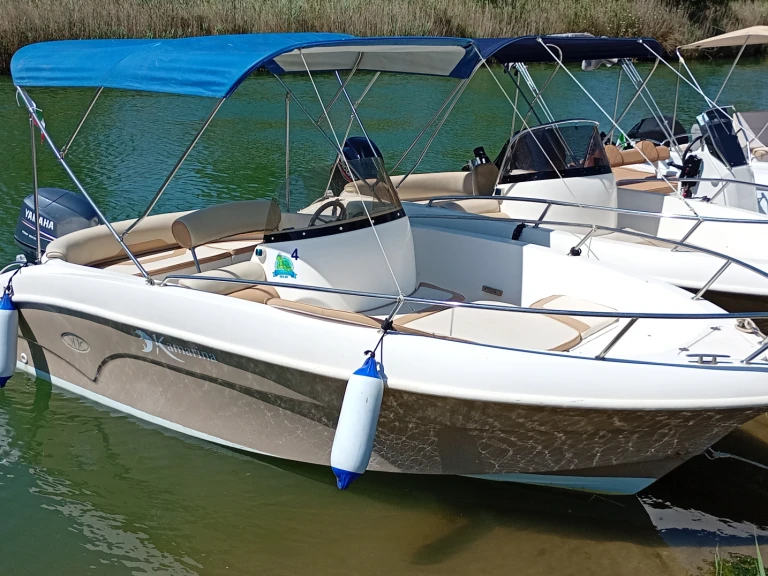 Noleggio Barca a motore con o senza skipper Kamarina 505 a Siracusa