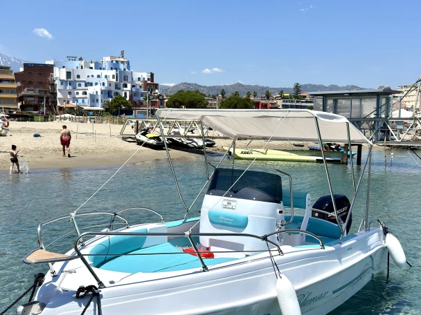 Noleggio a Taormina – blumax 19 pro Blumax 19 Pro su SamBoat